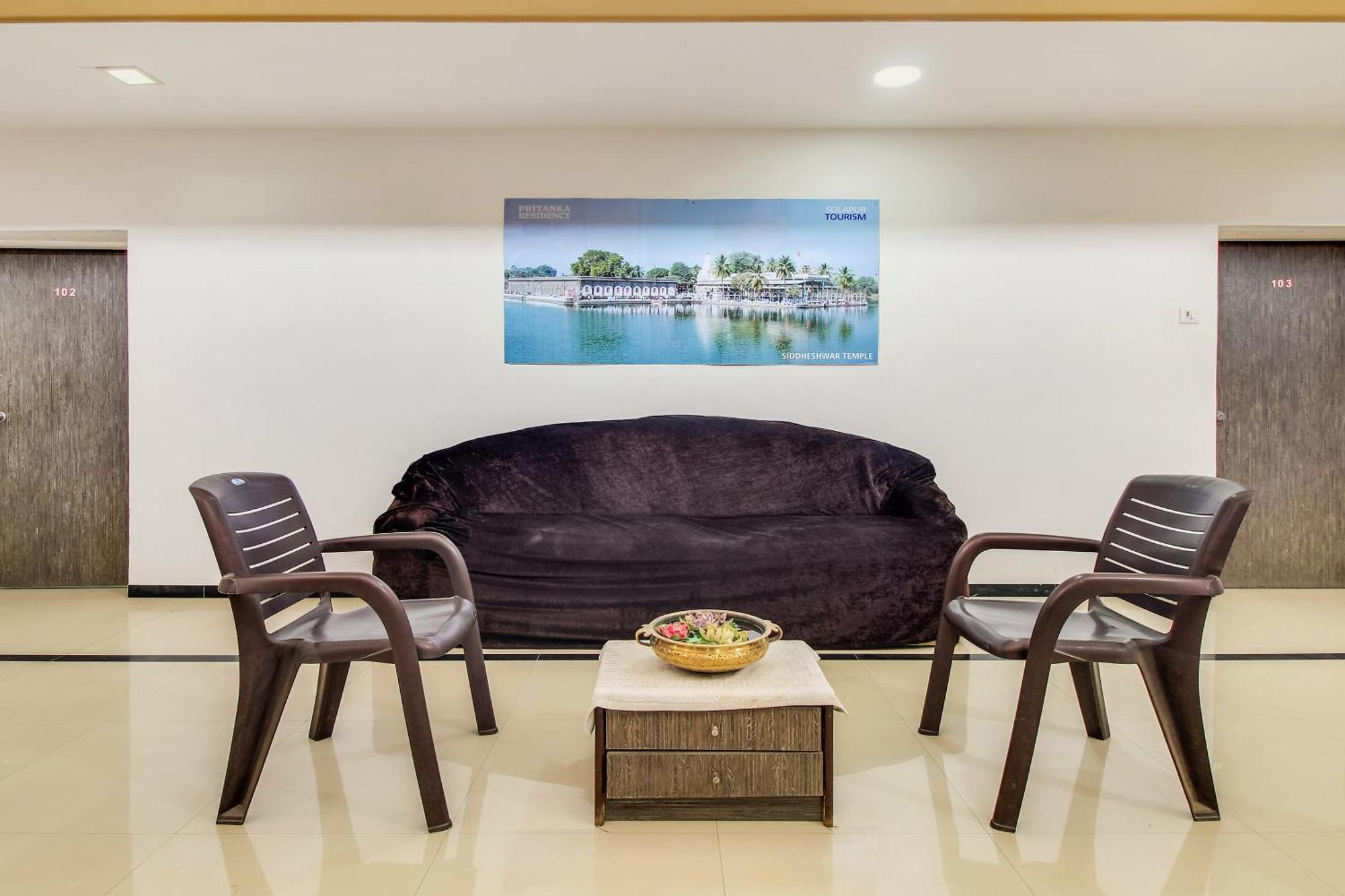 Hotel O Priyanka Residency Солапур Экстерьер фото