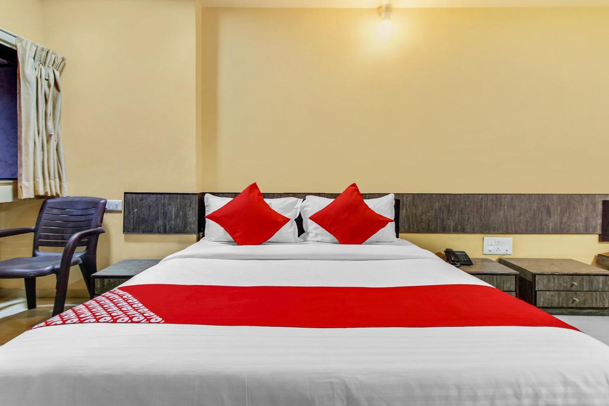 Hotel O Priyanka Residency Солапур Экстерьер фото