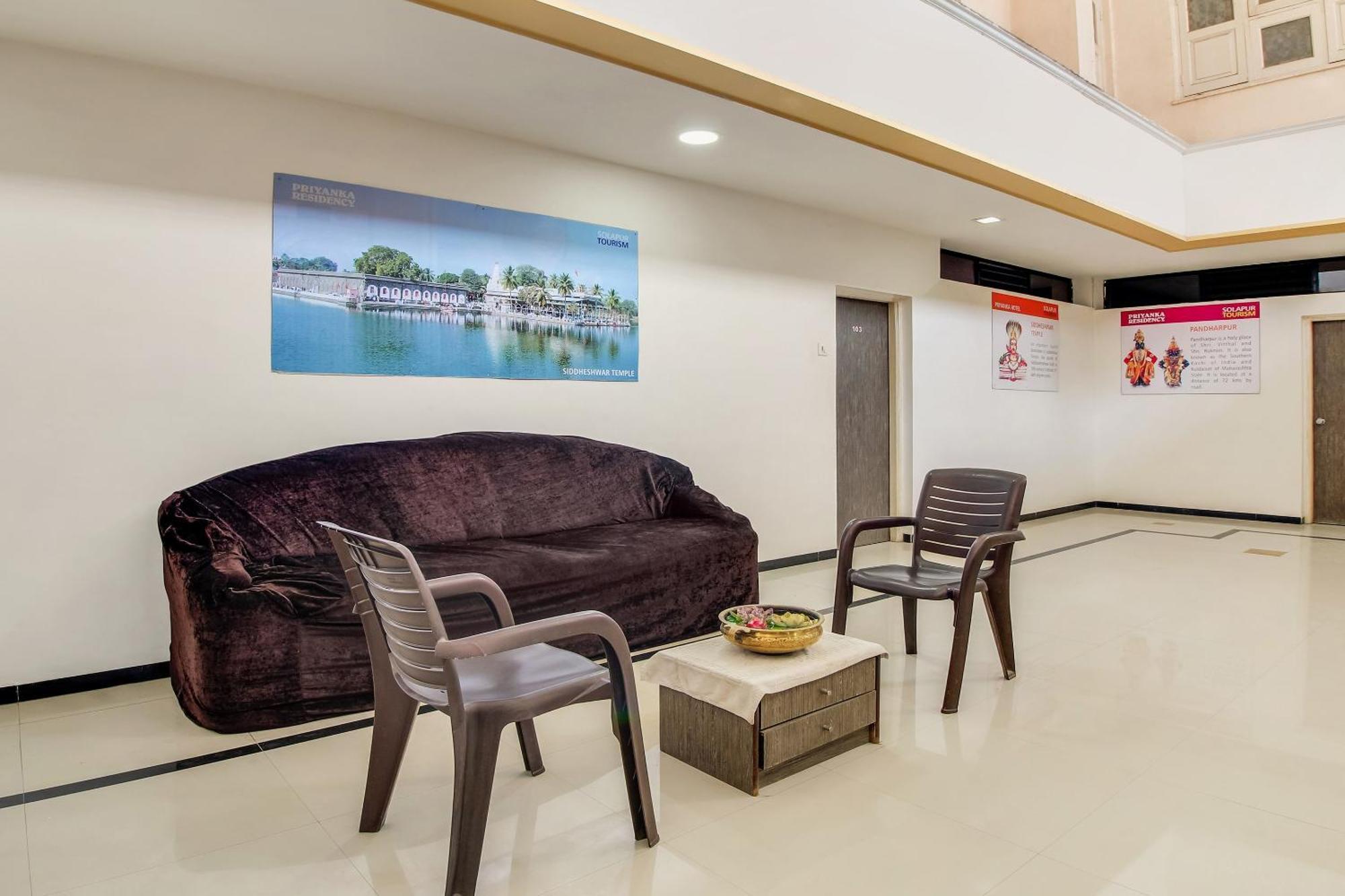 Hotel O Priyanka Residency Солапур Экстерьер фото